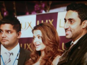 Bollywood-security-02