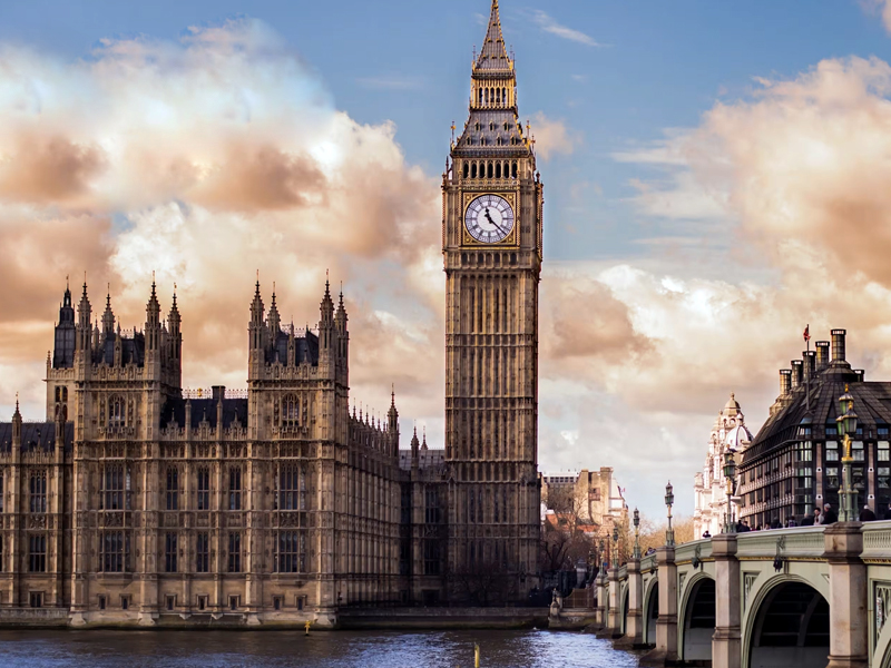 https://ukbodyguards.co.uk/wp-content/uploads/2025/05/about-us-2.jpg
